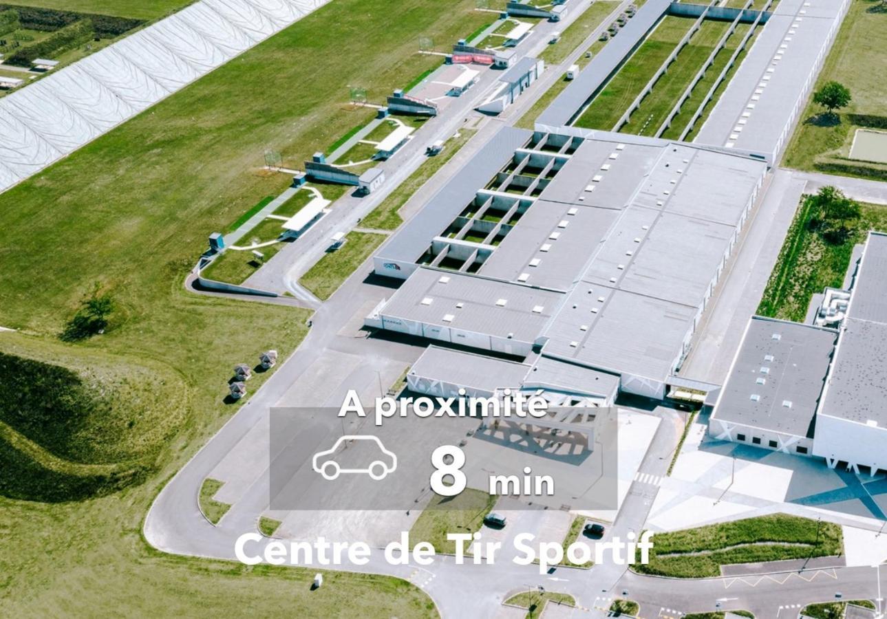 Apartament Le Haussmann ⸱ Stationnement Gratuit ⸱ Fibre Déols Zewnętrze zdjęcie